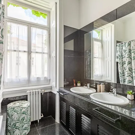 Sky Bed and Breakfast